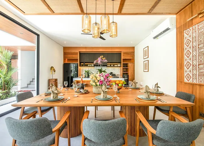 Brand New Luxury 5 Bedroom Villa 200M To Brawah Beach 坎古