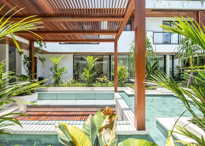 Brand New Luxury 5 Bedroom Villa 200M To Brawah Beach * 坎古