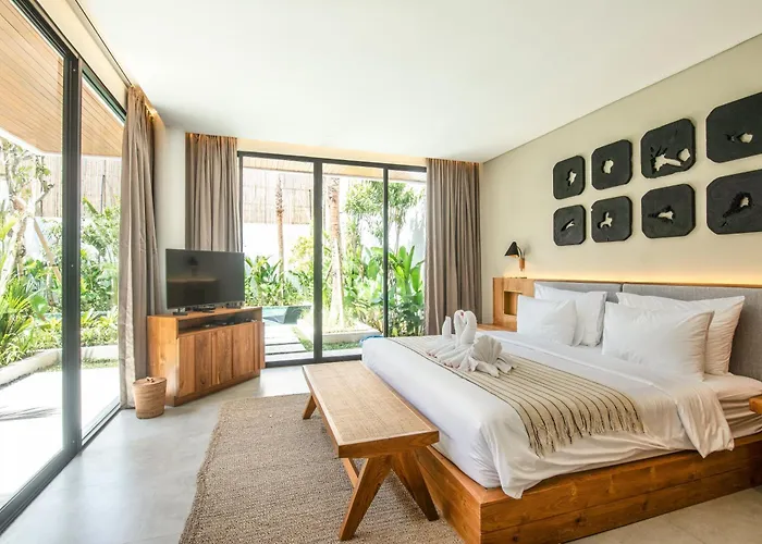 Brand New Luxury 5 Bedroom Villa 200M To Brawah Beach * 坎古