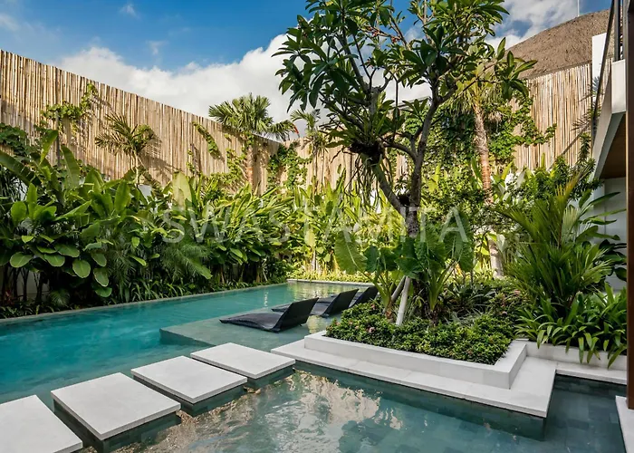 Brand New Luxury 5 Bedroom Villa 200M To Brawah Beach